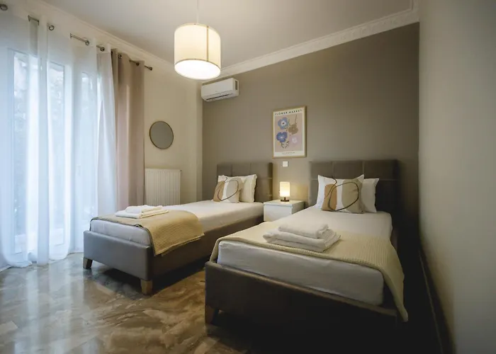 The Harmony House * 纳夫普利翁